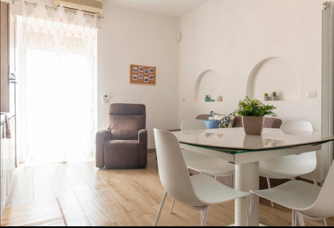 Large Garden Apartment Rome Exterior photo